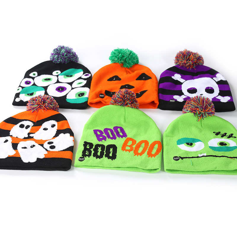 Topi rajutan berjalur Halloween