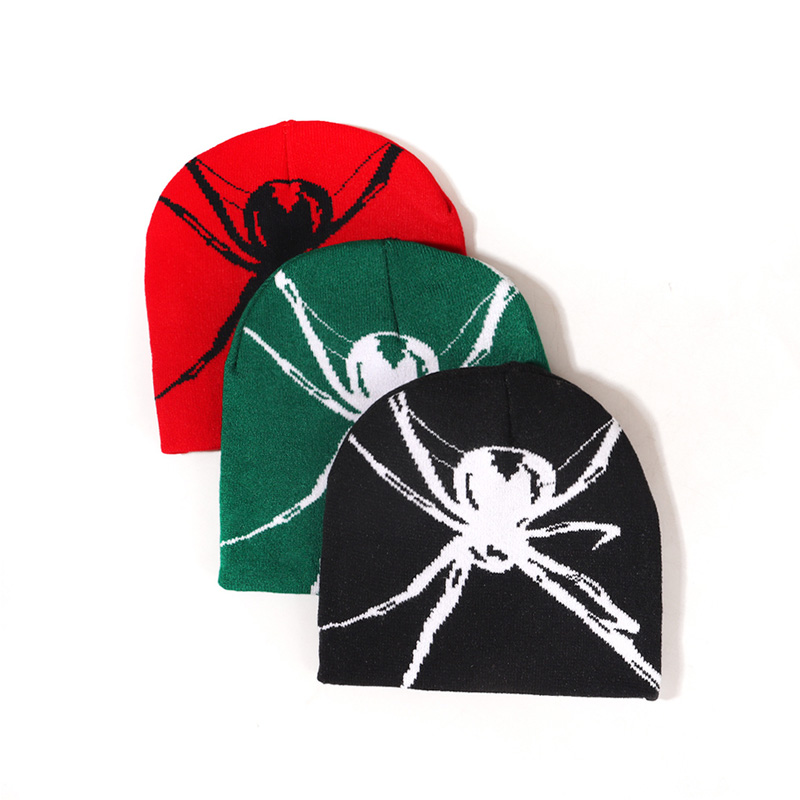 Topi beanie rajutan musim sejuk