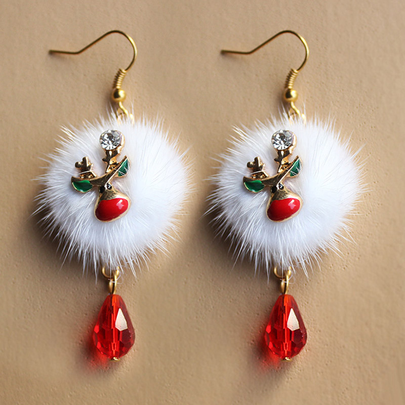 Anting -anting Krismas wanita